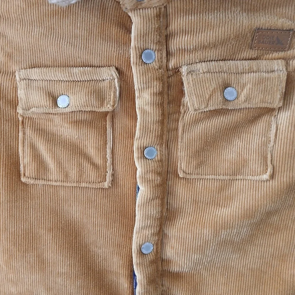 Eddie Bauer Boys 3t Jacket Corduroy Long Sleeve‎ Sherpa Lined Button up Tan - Picture 3 of 13